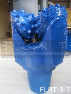 좋은 가격 8 1/2” FA537GT의 TCI Tricone 조금, 계기 보호와 더불어 밀봉된 전표 방위, 온라인으로