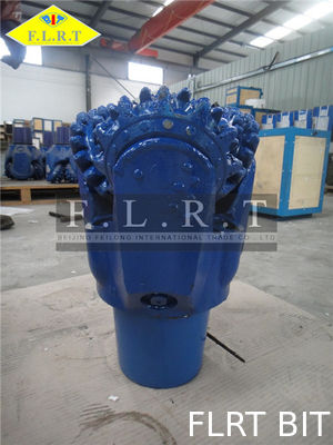 좋은 가격 강철 이 단단한 대형을 위한 Tricone 롤러 조금/바위 탄화물 드릴용 날 온라인으로