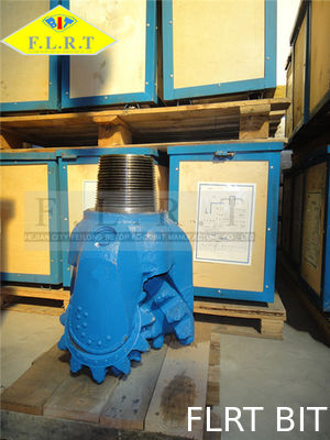 좋은 가격 튼튼한 강철 이 Tricone 조금은/이를 물었습니다 13 5/8